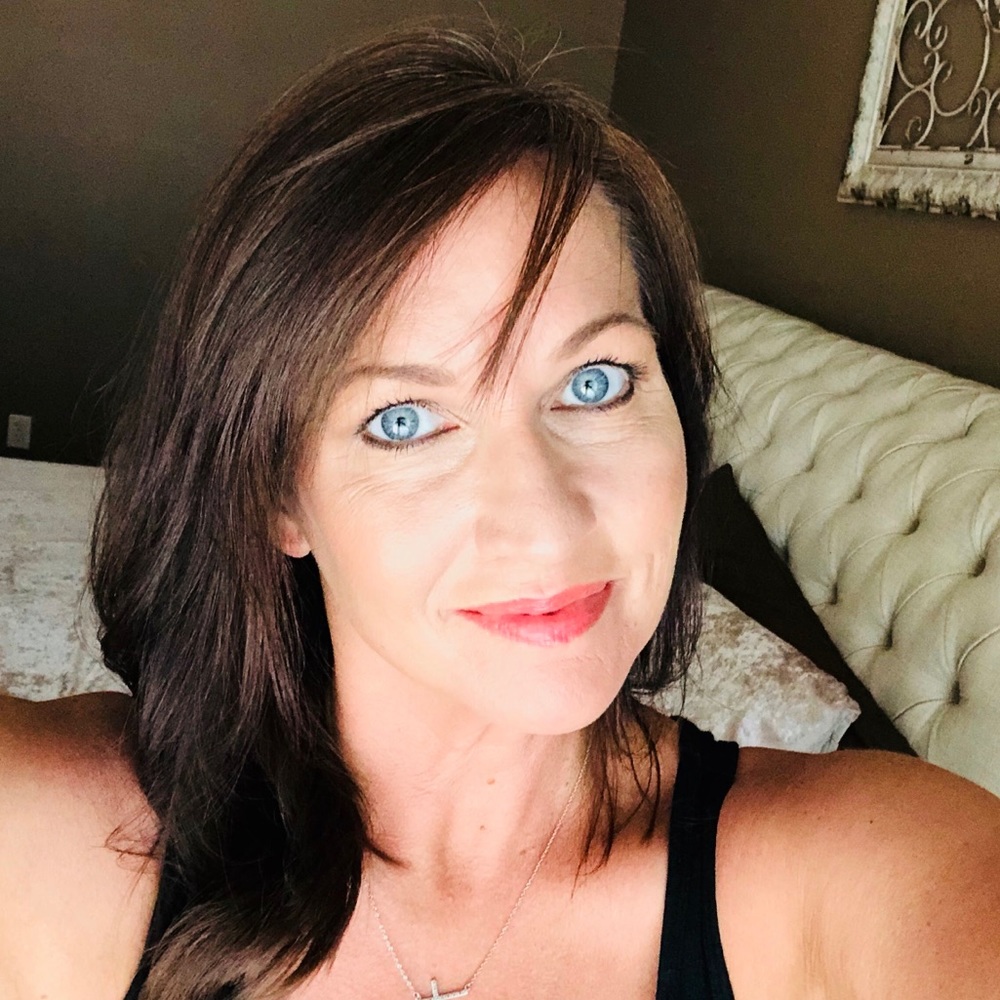 Meet your Posher, Tara